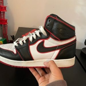Jordan 1 bloodline